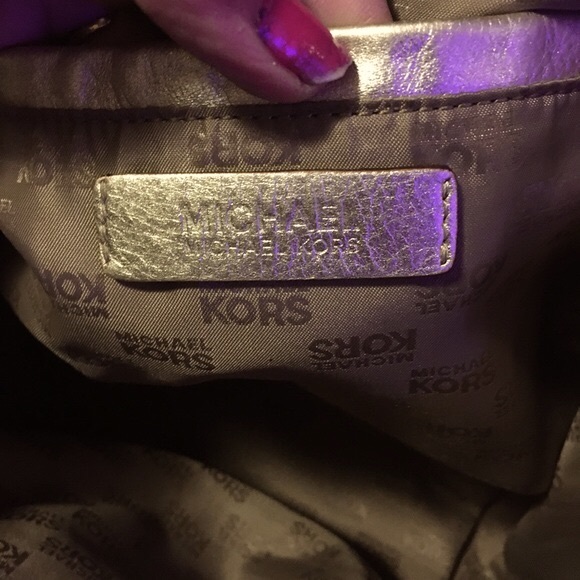 Michael Kora Handbag/Purse/Tote - Picture 4 of 6